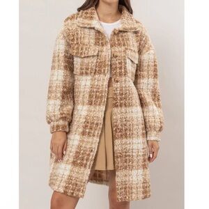 HYFVE Plaid Tan‎ and Cream Women's Coat Shacket Boucle